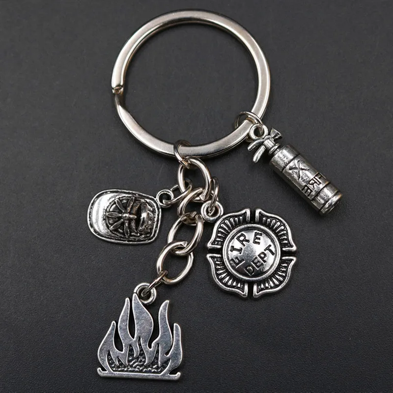

1pc Hero Gift DIY Creative Metal Fireman Hat Keychain Fire Extinguisher Keychain Flame Keychain Fire Alarm Badge Keychain