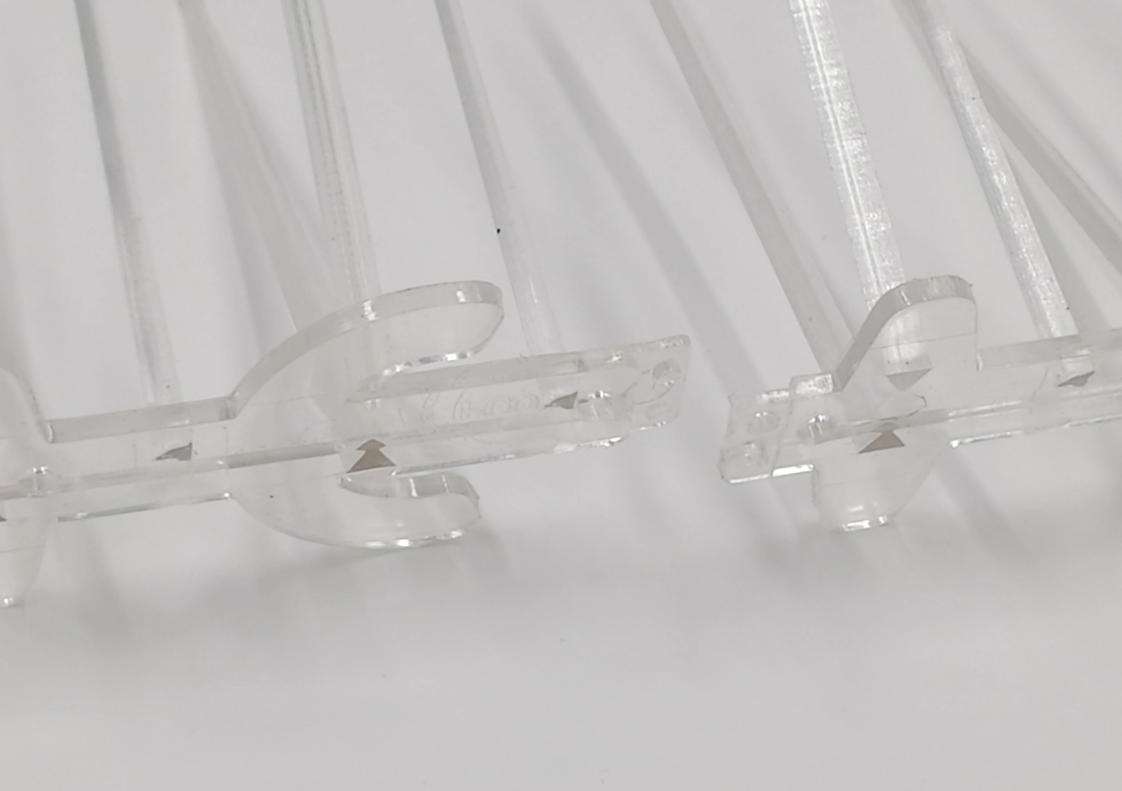 Plastic Polycarbonate Bird Spikes,UV Proof Pigeon Spikes Kit ,5feet(6paks)