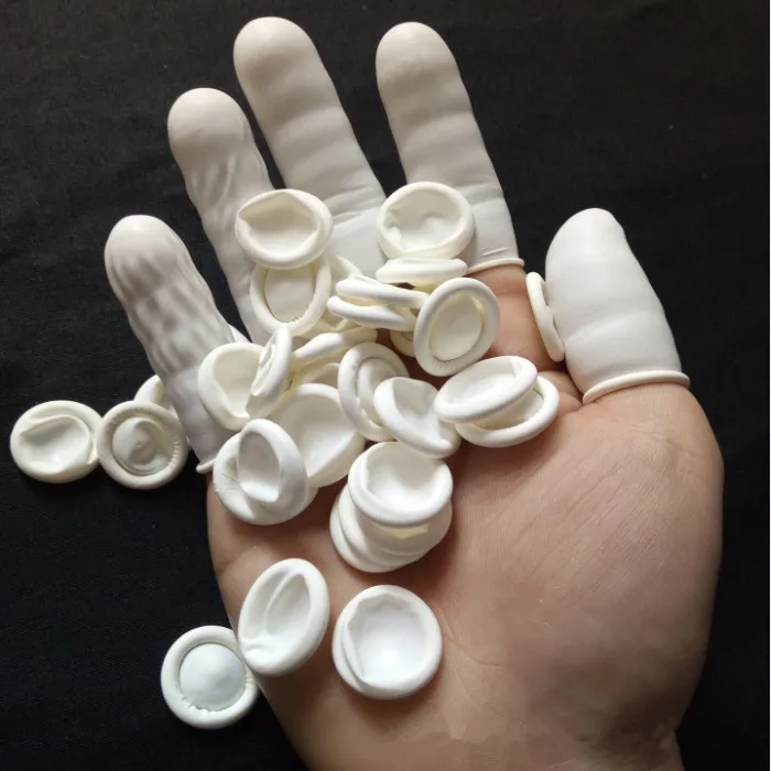 Горячая 100 шт перчатки из натурального каучука пальчиковые кроватки латекс пальцев Защитные Одноразовые S - Цвет: White