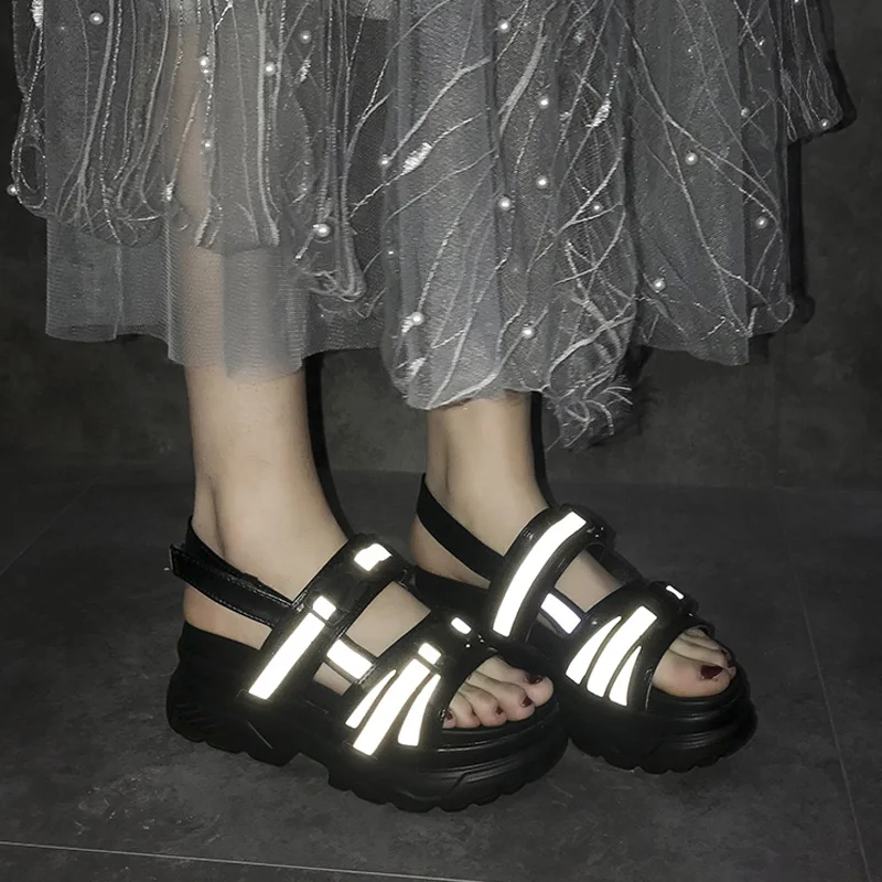 Summer Women Sandals Buckle Design Black White Wedges Platform Chunky Sandals Comfortable Women Thick Sole Beach Shoes