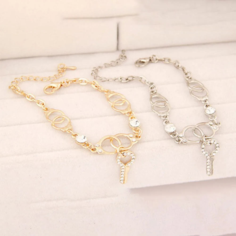 

New Trendy Romantic Key Handcuffs Shape Bracelet for Women Gold Color Crystal Bangles Best Jewelry Gift for Girlfriend