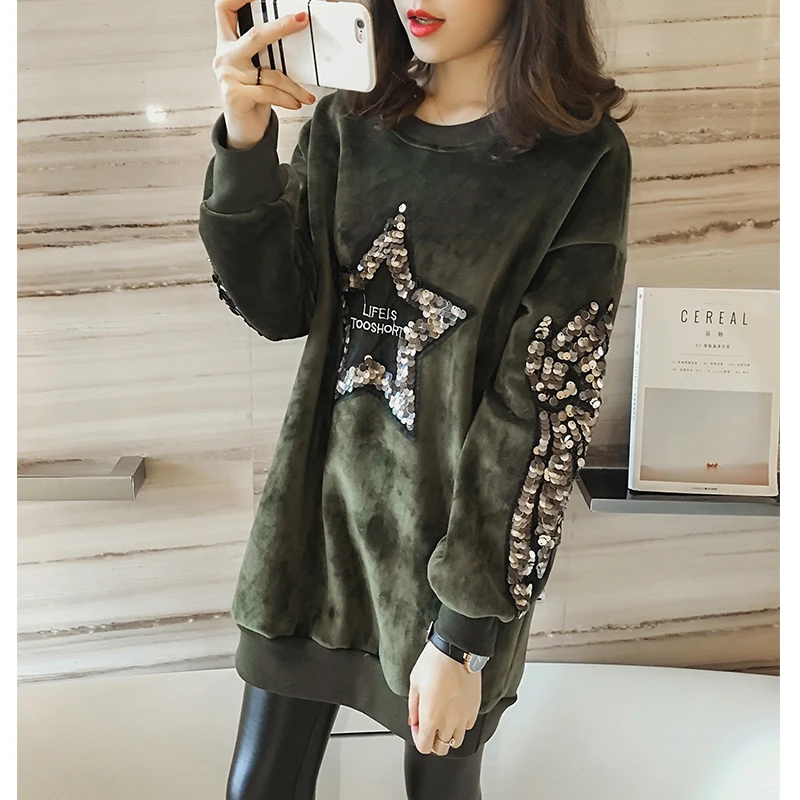 

Autumn And Winter Korean 2017 New Flannel Keep Warm Women T-shirts Green Loose Sequins Star Shirts Long Tops Woemns