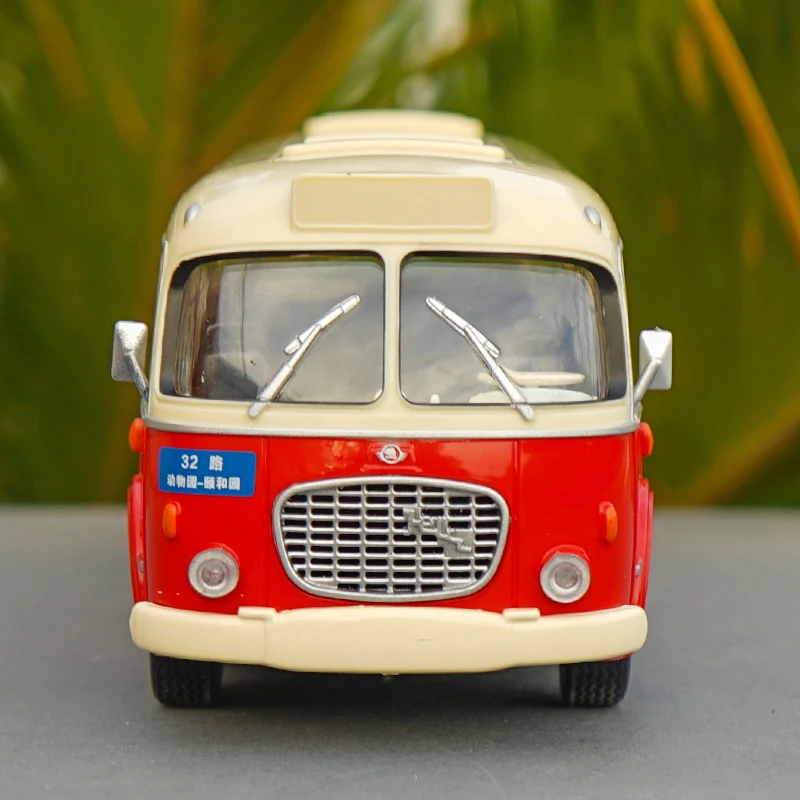 1:43 Scope Adams Kodak Colossa 706rto Beijing Transit Bus 32 Road Passenger Car Model | Игрушки и хобби