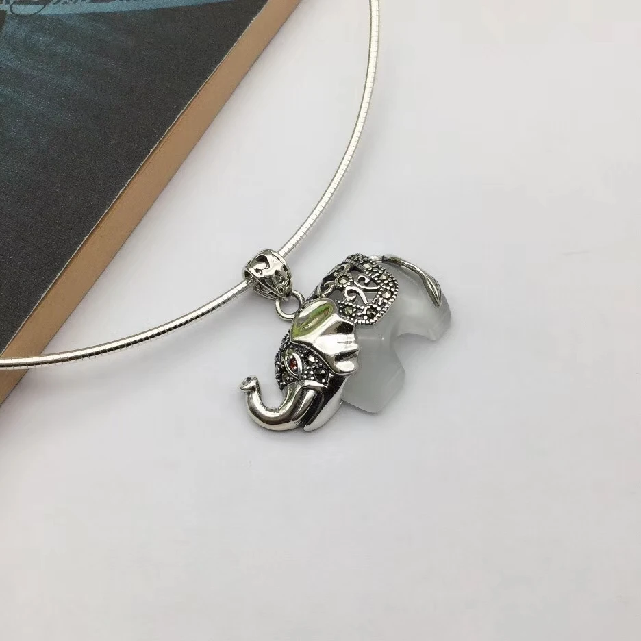 

Real S925 Silver Pendant White Chalcedony Women's Elephant (Only Pendant ) New Gift