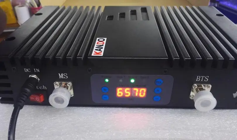 Impulsionador de Sinal Interfer à Estação Cdma Repetidor Agc - Mgc 800mhz 850mhz Nenhum Base 5w 37dbm 85dbi 3 Beauty & Health