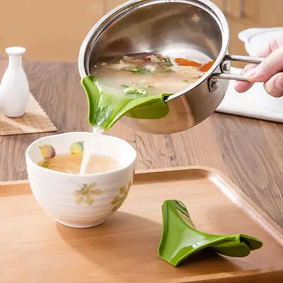 

Convenice Kitchen Diversion Mouth Soup Tools Silicone Anti-spill Drain Pans Soup Funnel Deflector Liquid Cooking Tools