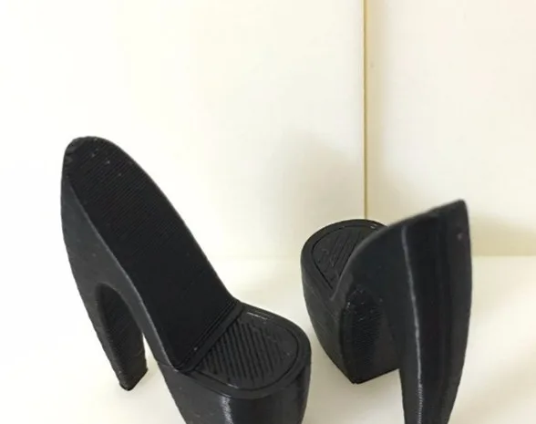 FR2 Fashion Royalty2 sole