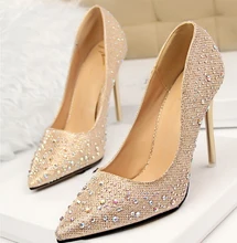 Hot Vintage Sexy Red Bottom Pointed Toe High Heels Women Pumps Noble Crystal Shoes New Design Less Platform Pumps 6 Colors