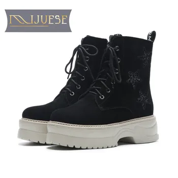 

MLJUESE 2018 women ankle boots Cow Suede lace up Rome style strange heel winter short plush platform boots women boots