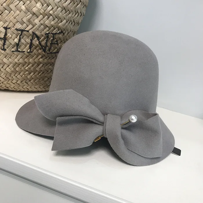 Осенняя и зимняя новая шерстяная шапка с бантом и жемчугом, женская теплая Модная женская теплая шапка - Цвет: gray