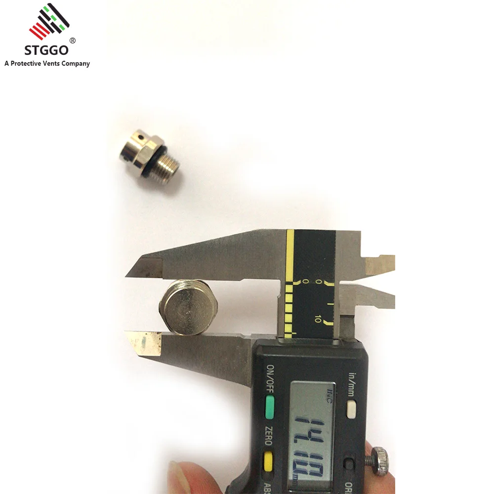 Латунный в никелевой пластине заглушка IP68 Металл M10* 1,0