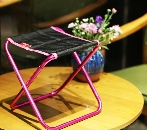 New Fashion Outdoor Folding Chair Ultra Light Portable Aluminum Camping Must-Have Chair Creative Simple Fishing Chair Q380
