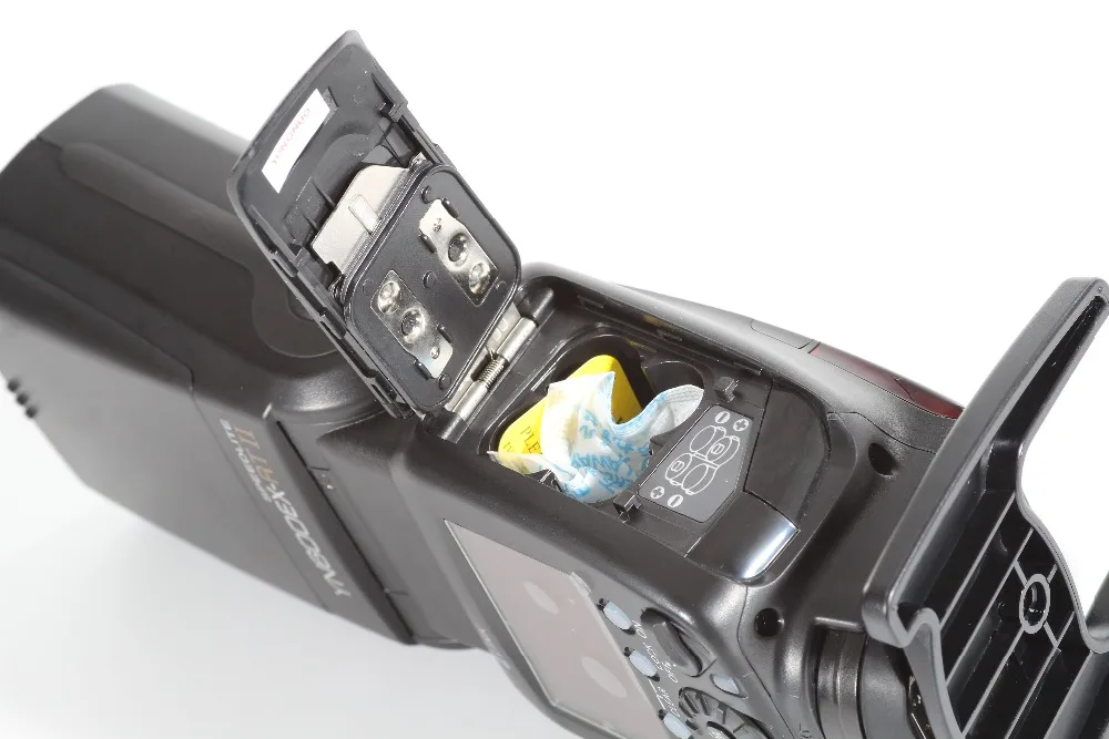 Светодиодная лампа для видеосъемки YONGNUO YN600EX-RT II 2,4G Беспроводной вспышка для фотокамер Speedlite HSS 1/8000 s мастер Вспышка Speedlite для Canon Камера как 600EX-RT электронный ttl