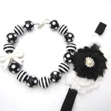 Cheer Girls Baby Gift 20mm Acrylic Black white Striated Football Beads Bowknot Chunky Bubble Gum Necklace