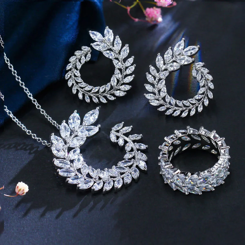 Трендовое серебряное ожерелье с кулоном из кубического циркония и оливкового листа, серьги, четыре комплекта, ожерелье для женщин, Хрустальный цветок, свадебные ювелирные изделия