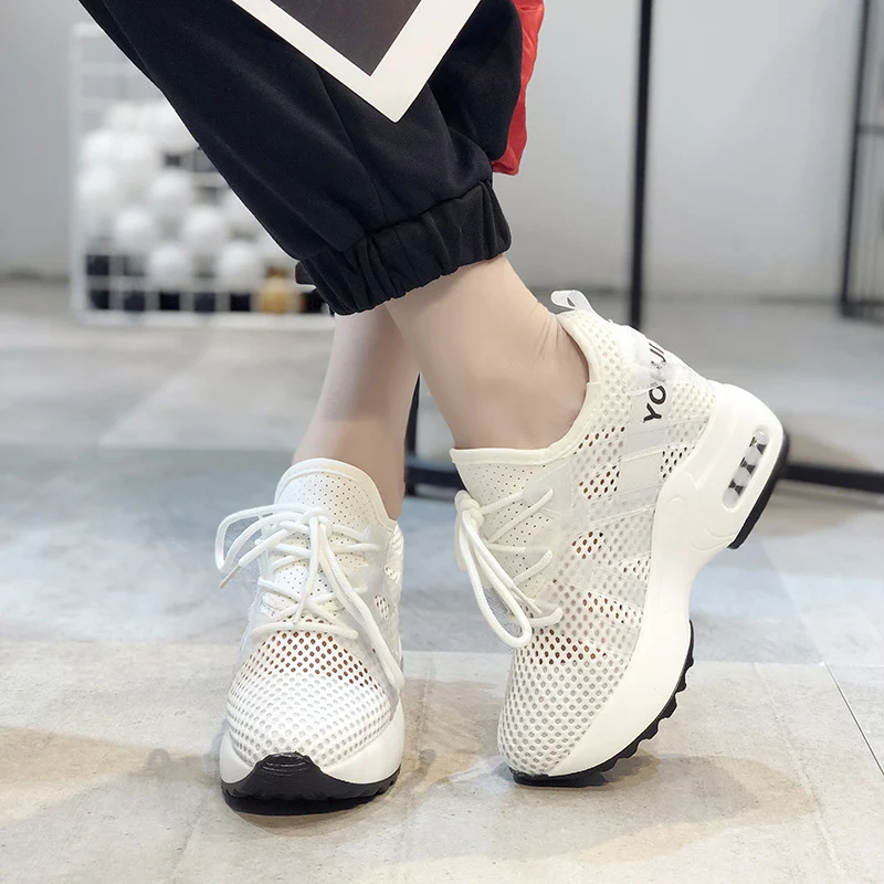 

Women Platform Sneakers Breathable Mesh Black White Sneakers For Woman Summer Shoes 2019 Casual High Heels Female Sneaker Shoes