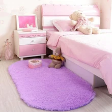 Коврик на нескользящей подошве, очень толстый, пушистый, с рисунком