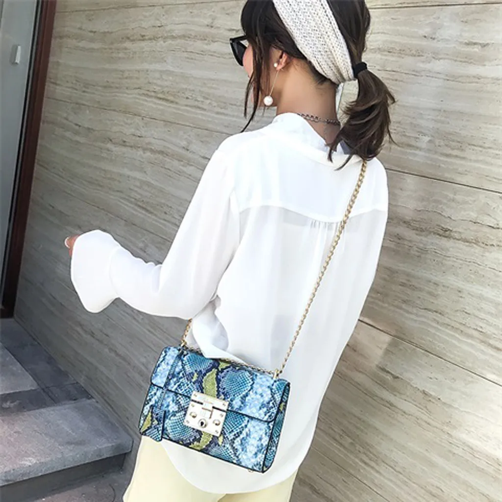 

Women Retro Serpentine Crossbody Bag Messenger Bags Shoulder Vintage snake pattern square chain Bags Handle Chain Bag May22