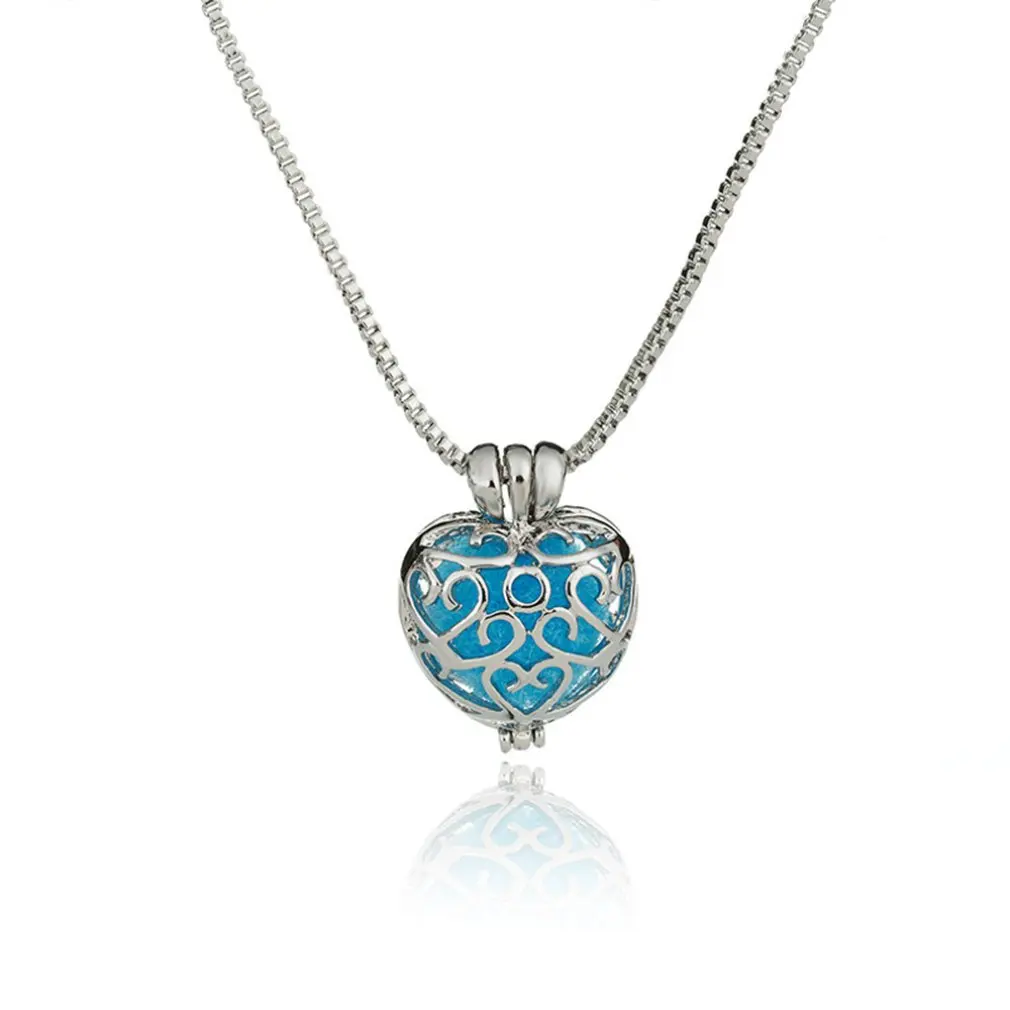 

Essential Oil Diffuser Necklace Hollow Heart Lockets Pendant Aromatherapy Necklace With Insert Balls Perfume Jewelry