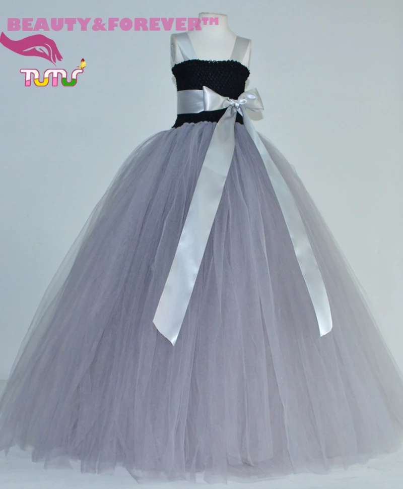 

Handmade Gray tulle and black tank lined bodice top girls tutu dresses with ribbon sash