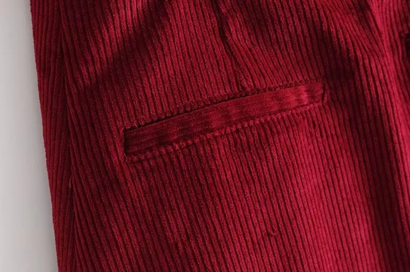 7241283148_1855766486