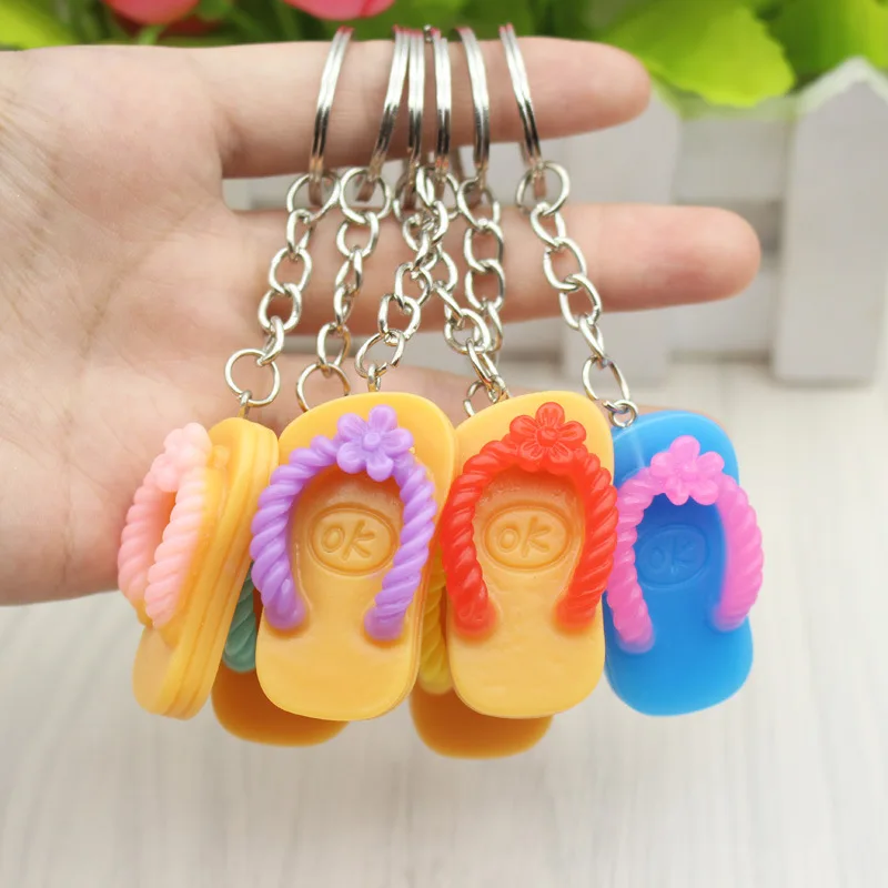 

Korea Cute personality Resin Simulation Lovely Color Shoes Slippers Keychain Keyring Decorations Creative Small Gifts Wholesale