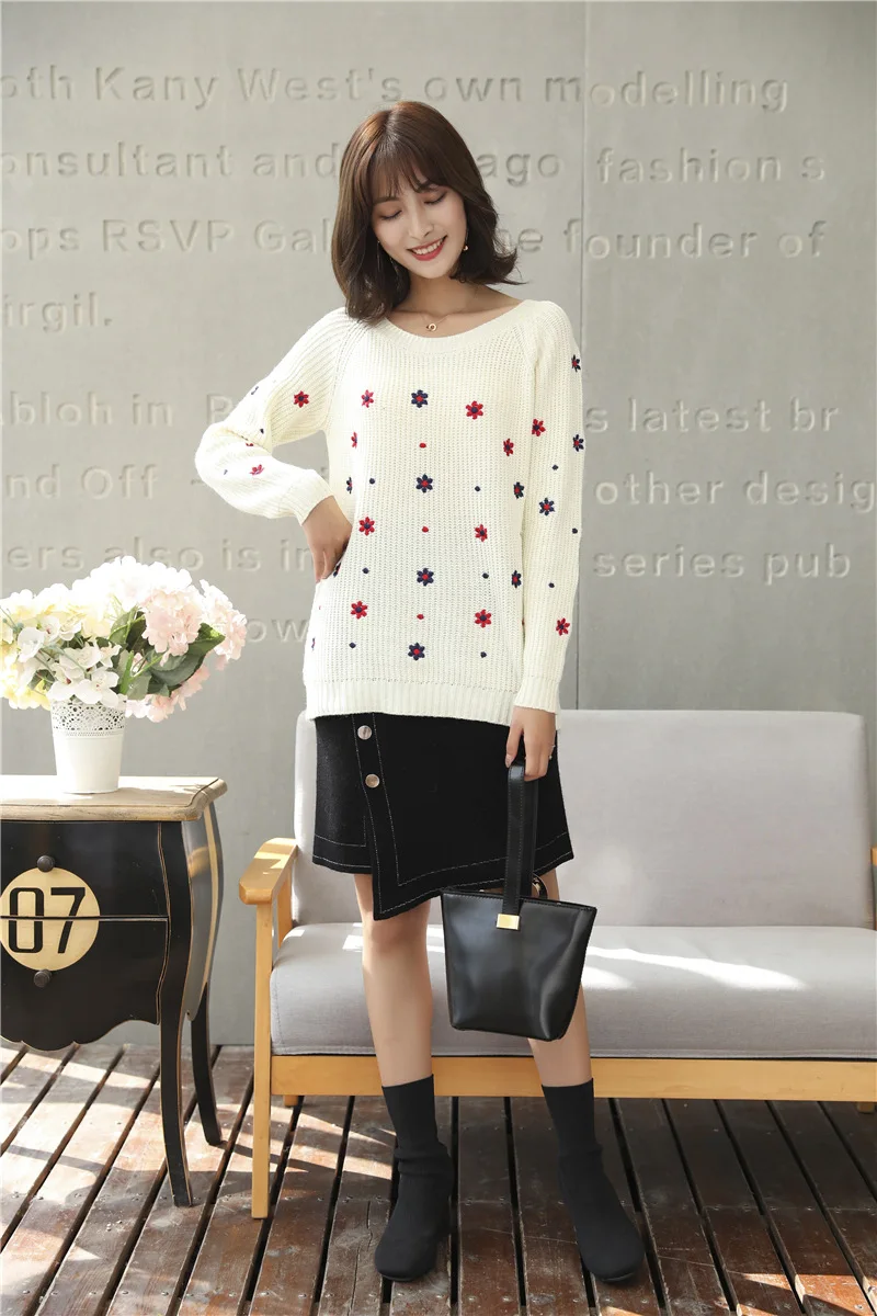 2018 Autumn Sweater Women Embroidery Knitted Winter  (1)