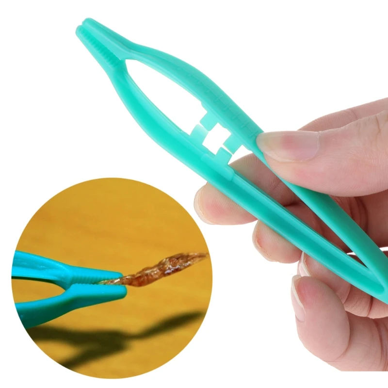 New Reptile Feeding Tweezers Clamp Pliers Plastic Feeder Clip Non Slip Terrarium