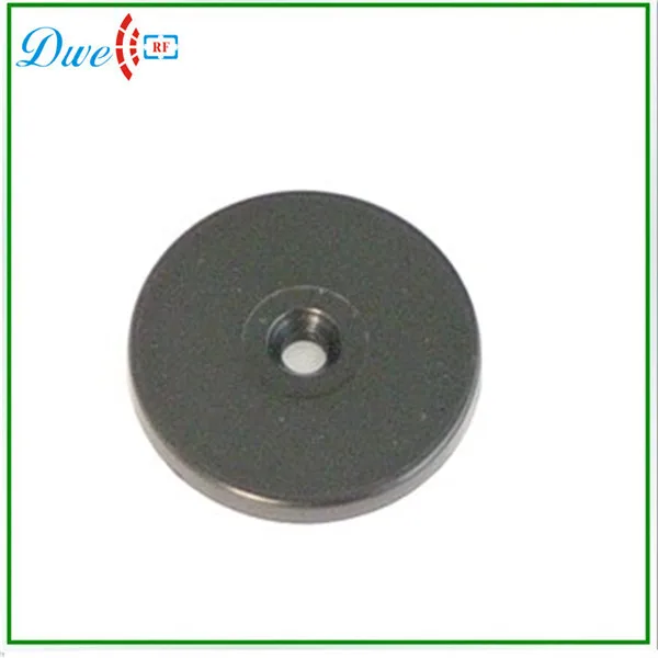 UHF tag