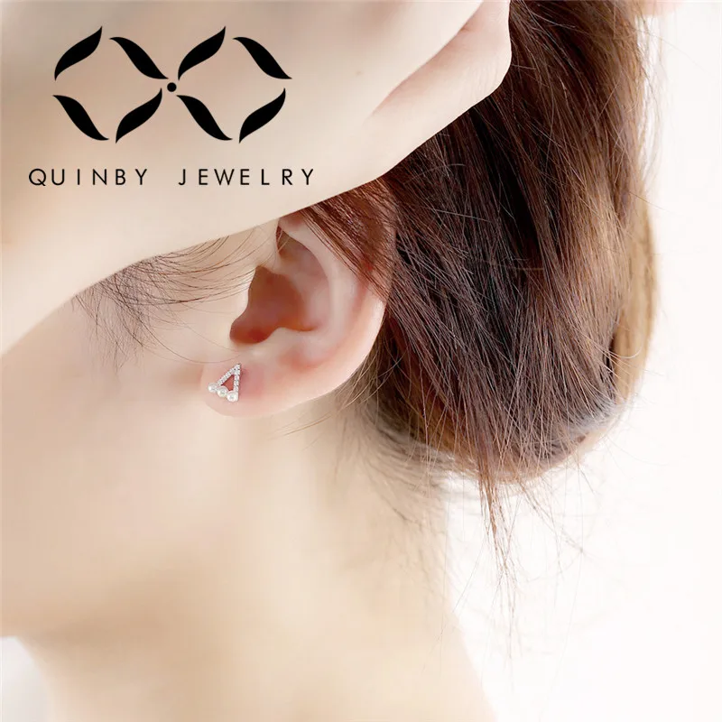 

Korean Simulation Pearl 925 Sterling Silver Stud Earring Women Triangle Shape CZ Zircon Brincos Earring 2019 boucle d'oreille Z4