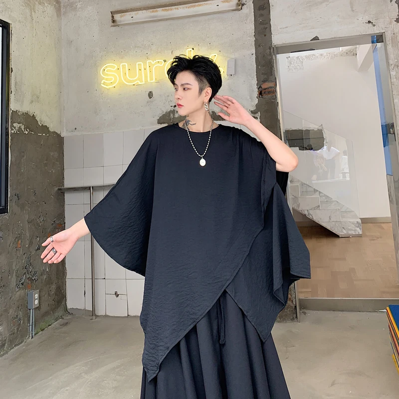 

Men summer asymmetric patchwork punk hip hop oversized t shirt black white male vintage loose tee shirts streetwear