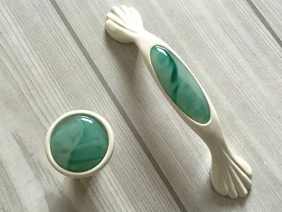 

3.75" Dresser Knobs Drawer Pulls Handles Knobs Creamy White Green Handles Kitchen Cabinet Door Knobs Handle Shabby Chic 96 mm