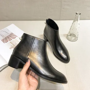 

MLJUESE 2020 women ankle boots cow leather round toe zippers winter short plush soft boots female low heels boots party dress