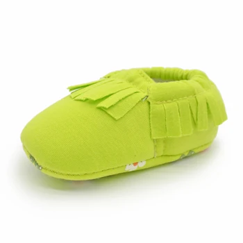 

Delebao Cheap Price Baby Shoes Unique Soft Sole Tassel Style Design Pure Cotton Infant Toddler First Walkers