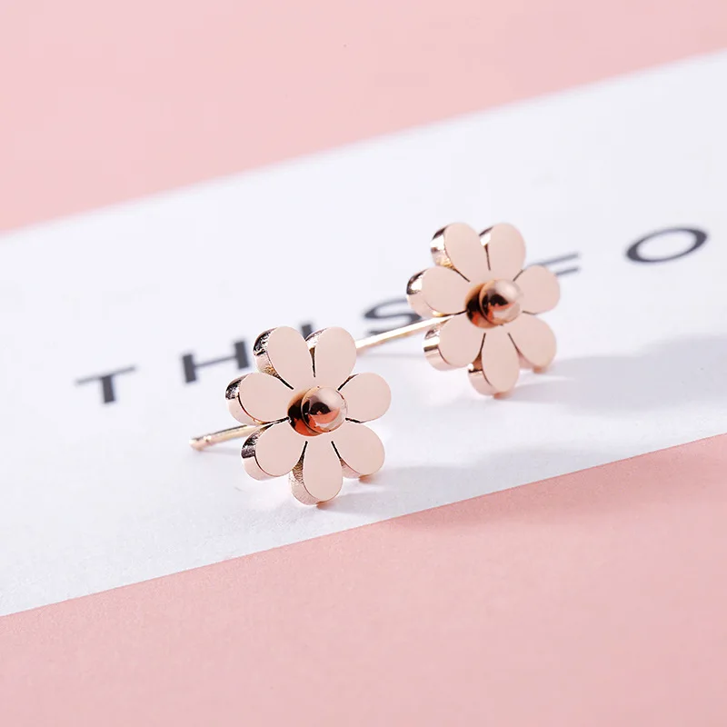 

Beautiful Flower Stud Earrings for Women Jewelry Korean Stainless steel Statement Earrings Wholesale 2019 New Arrival
