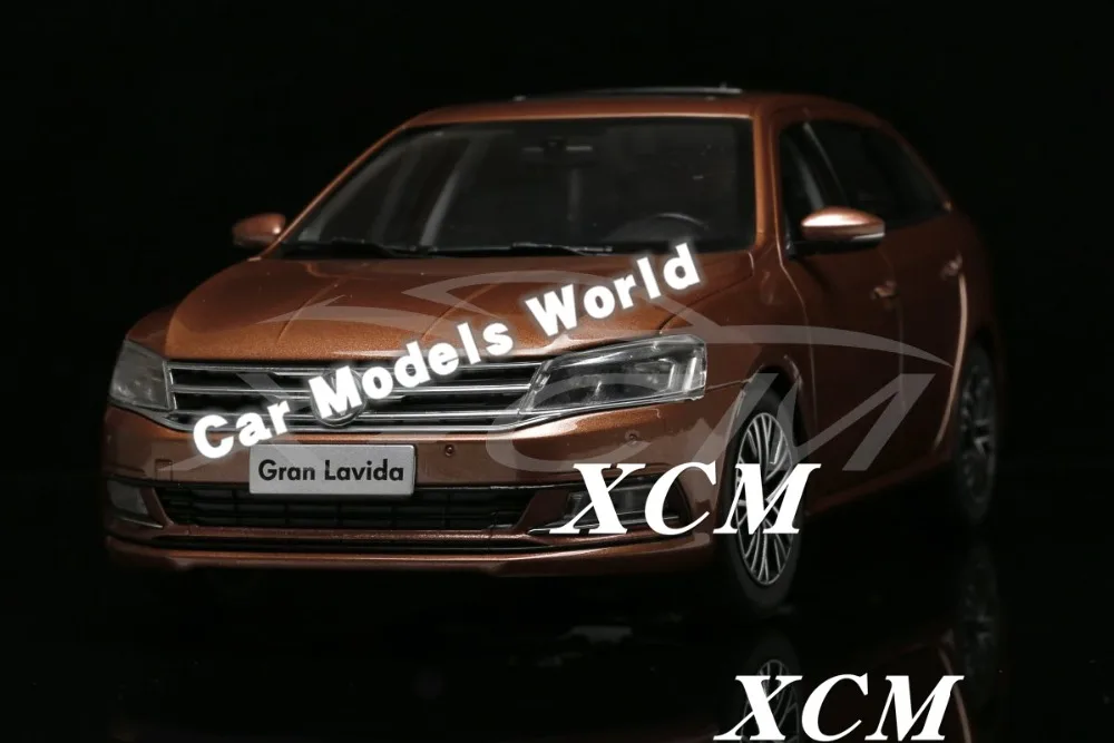 Литая модель автомобиля для всех новых Gran Lavida(коричневый) 1:18+ маленький подарок