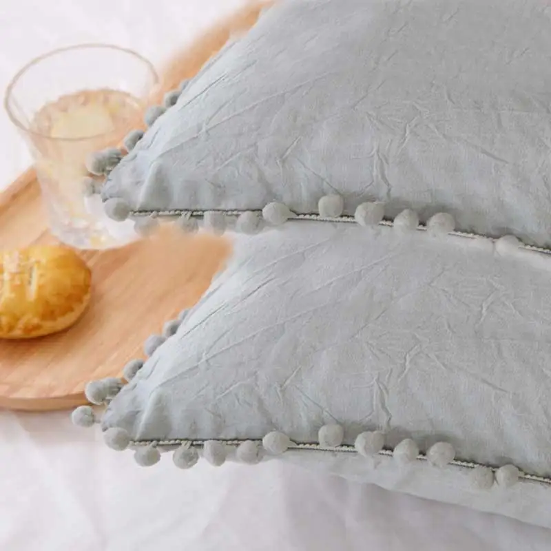 Cilected белая наволочка с помпоном 2 шт. хлопковая ткань мягкий чехол для подушки для пары домашнее постельное белье его наволочки 48x74 см - Цвет: P254C03