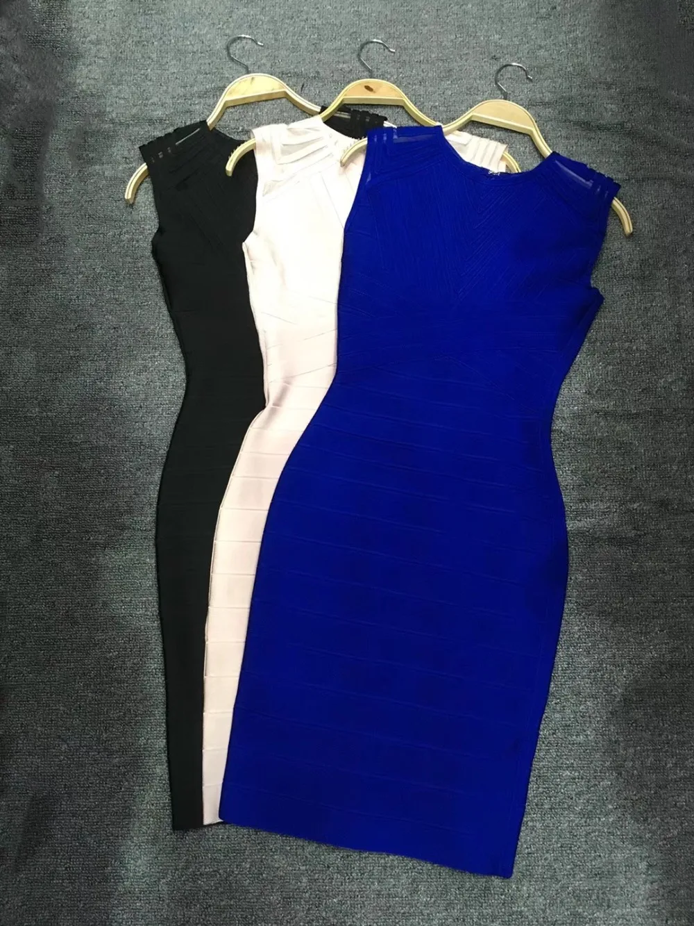 

HL Celebrity Sexy Bodycon Bandage Dress Women Tight Stretch Sleeveless Party Dresses Vestidos Summer Dress Beige Blue Black
