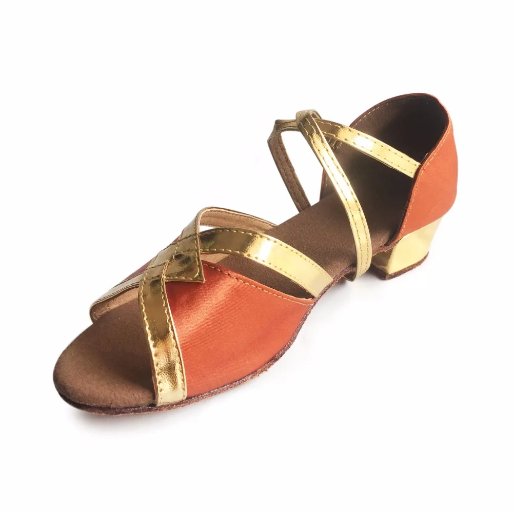 Дети бальный танцы латинские танцевальные туфли бронзовые красные черные Сальса обувь для девочек латинские туфли на низком каблуке 3,5 см мягкая подошва VA30