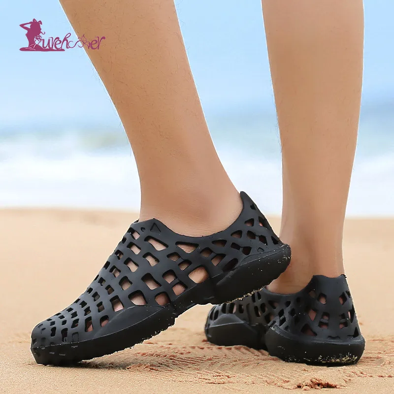 Lurehooker Holes Men Sandals Man Summer Shoes Sandals Hollow Breathable Flip Flops Croc Shoes Fashion Outdoor Beach Slippers