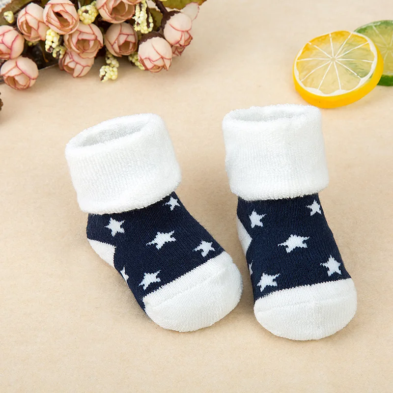 Носки для малышей; хлопковые носки для новорожденных; сезон осень-зима; детские носки для мальчиков и девочек; Детские теплые тапочки в полоску из махровой ткани; Детские плотные носки - Цвет: 13