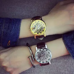 Новинка 2018 года для мужчин для женщин Роскошные модные кварцевые часы из искусственной кожи выдалбливают браслет наручные часы черный