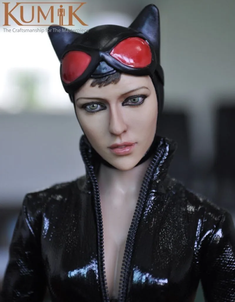 

1/6 Batman Catwoman Figure Doll With Black Leather Clothing Set Collectible Toy Models KMF029 Gift Free Shipping