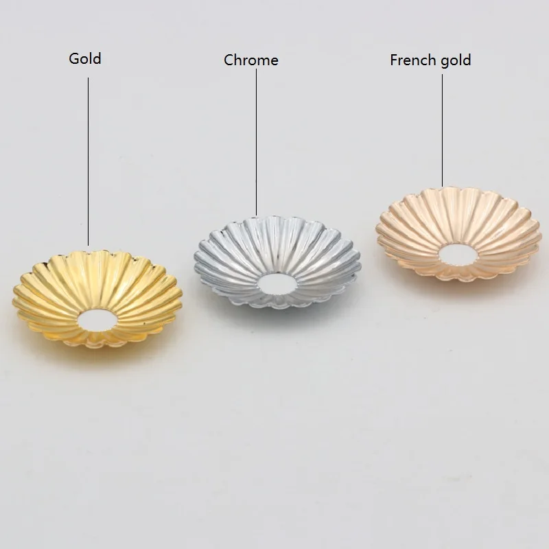 10 шт./лот 35/45 мм Хризантема металлический защитный чехол с крышкой металлические изделия и декор люстра в виде подноса летающая тарелка для осветительных приборов