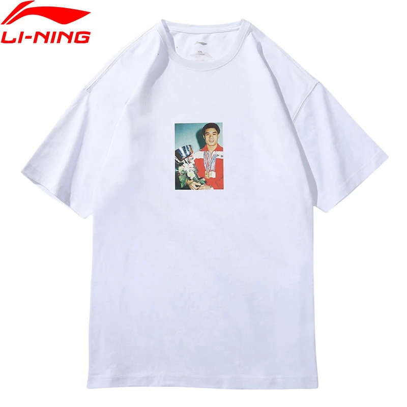 

Li-Ning PFW Men The Trend T-Shirts 100% Cotton Mr. OG PRINTING White Breathable LiNing Comfort Sports Tee AHSN863 MTS2822