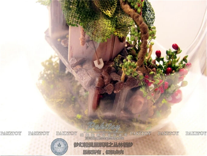 Pakitoy DIY стеклянный шар Кукольный дом Миниатюрная модель здание деревянный Мини ручной работы кукольный домик подарок на день рождения-миниатюрный джунгли мечта