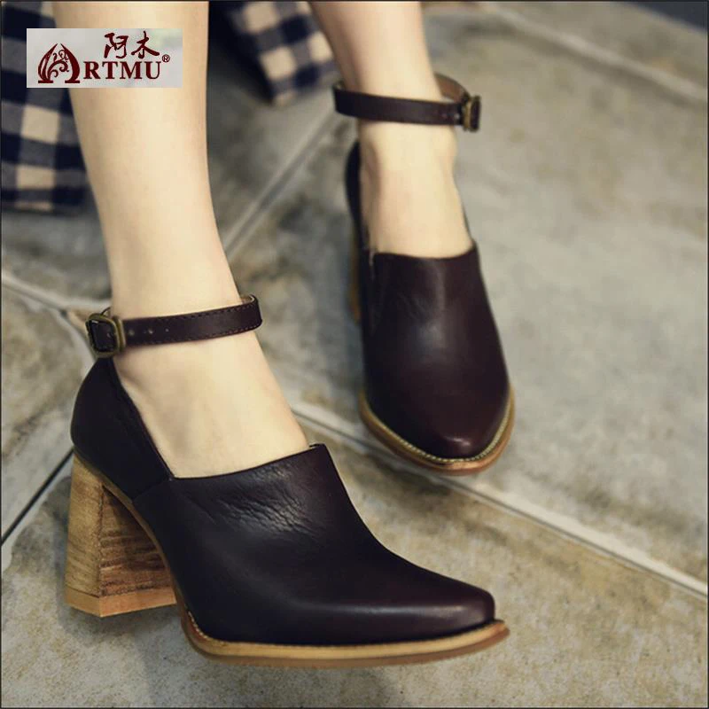 Г. Весенние модные женские туфли из натуральной кожи на высоком толстом каблуке женские туфли-лодочки с острым носком и застежкой 29915-2 - Цвет: Dark Coffee
