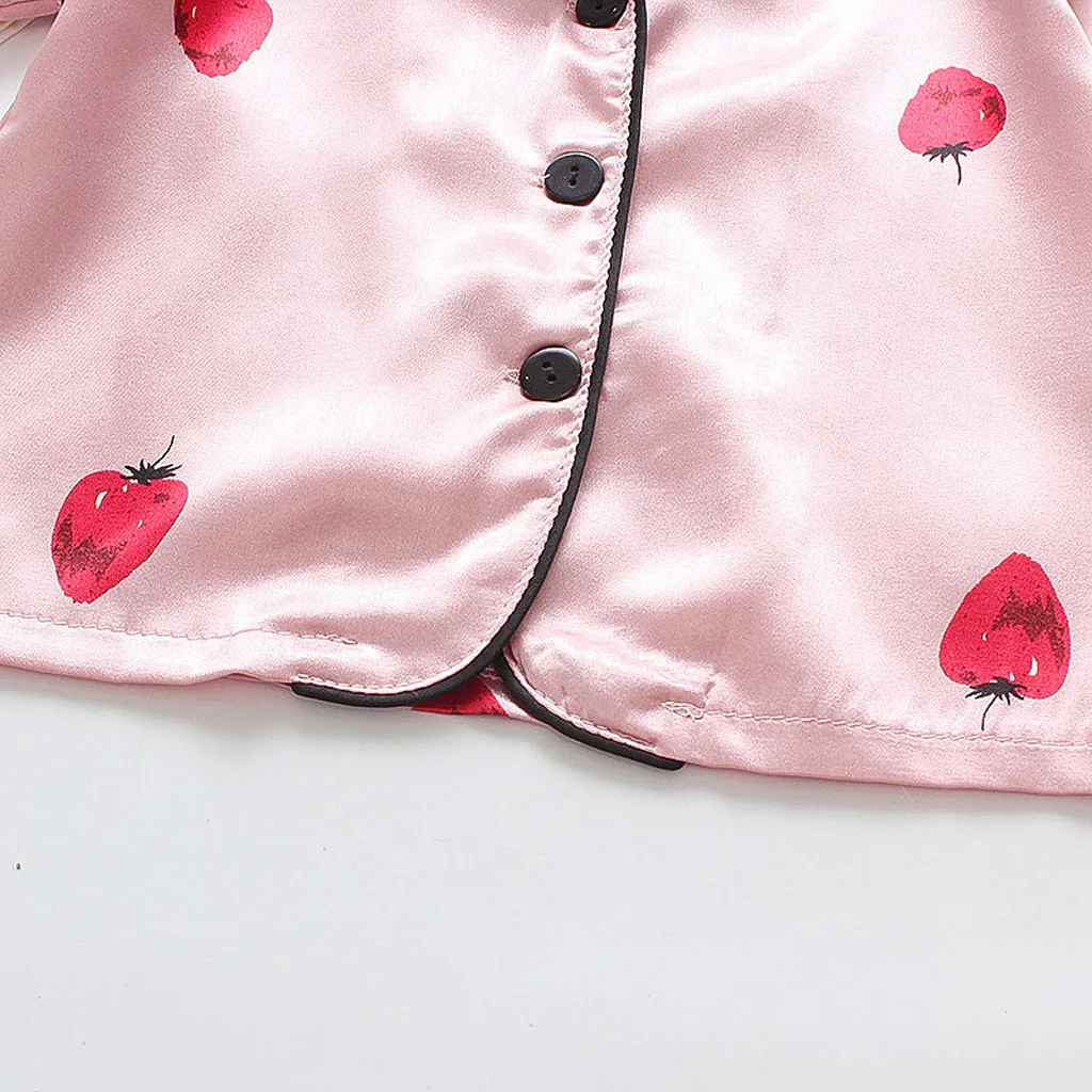 Одежда для сна с принтом клубники; летняя Пижама с рисунком для маленьких мальчиков и девочек; футболка; шорты; одежда; Se(розовый цвет