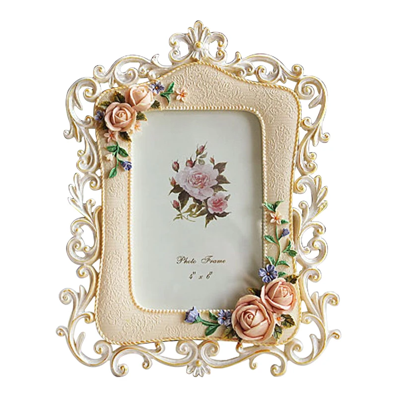 

European Style White Photo Frame 6 Inch Frames Resin Decoration Accessories Stereo Roses Decorated Wedding Gift Hot Sale G $
