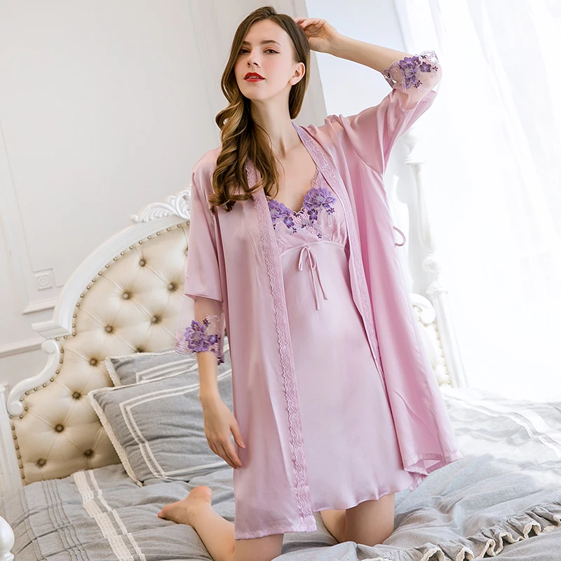 

Women Summer 100% Real Silk Robe Gowns Set Lace Embroidery Sexy Suit Natural Silk Bathrobe+Nightdress 2 Pieces Sleepwear
